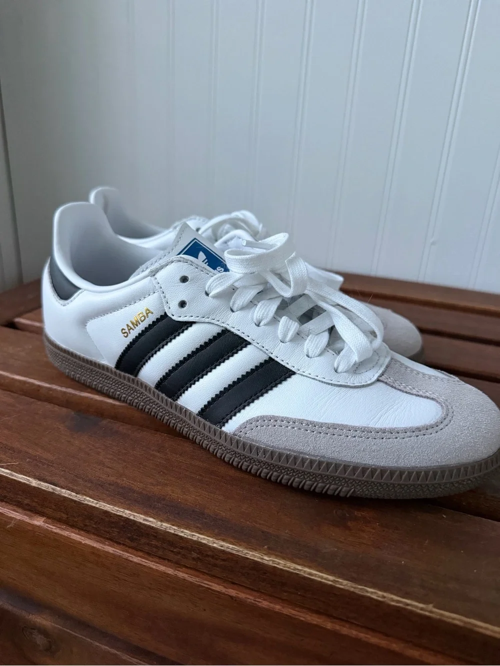 BRAND NEW NEVER WORN ADDIDAS Samba Classic White Black Suede Athletic Shoes - Picture 1 of 5
